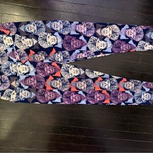 LuLaRoe Purple Marble Tall & Curvy Leggings